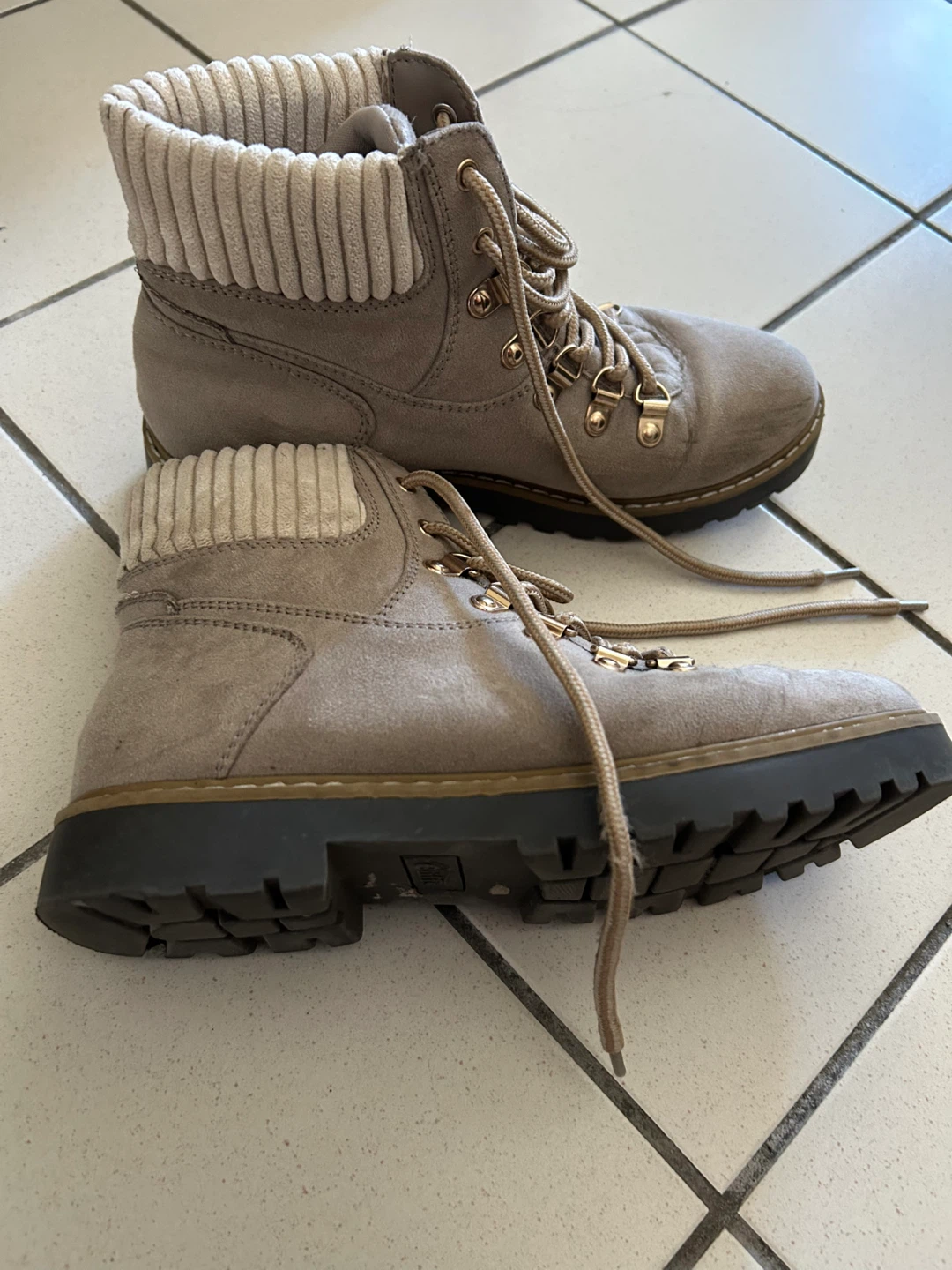 Women's Grey Suede Lace-Up Hiking Boots - photo 2