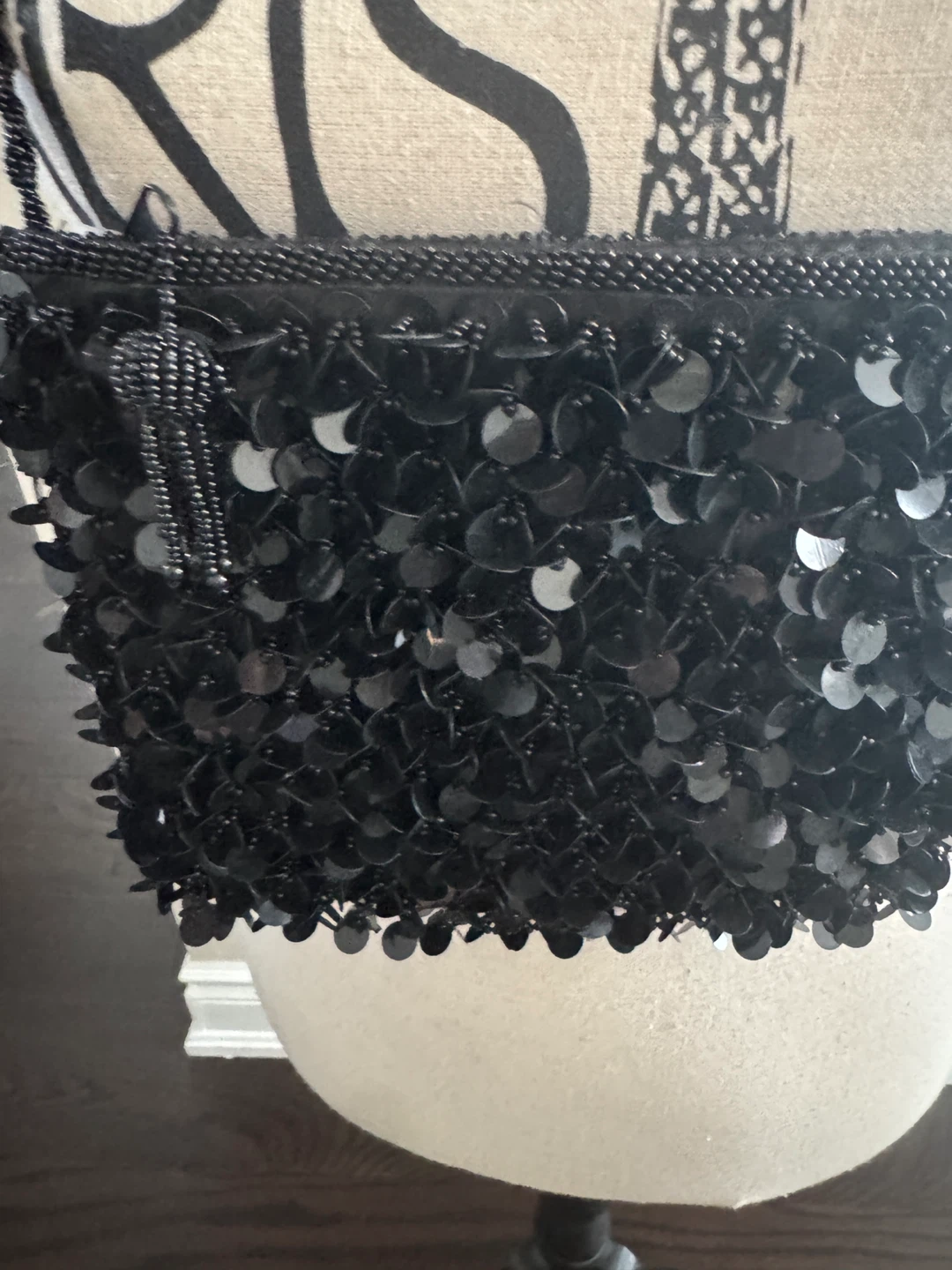Black sequin and beaded clutch bag - photo 2