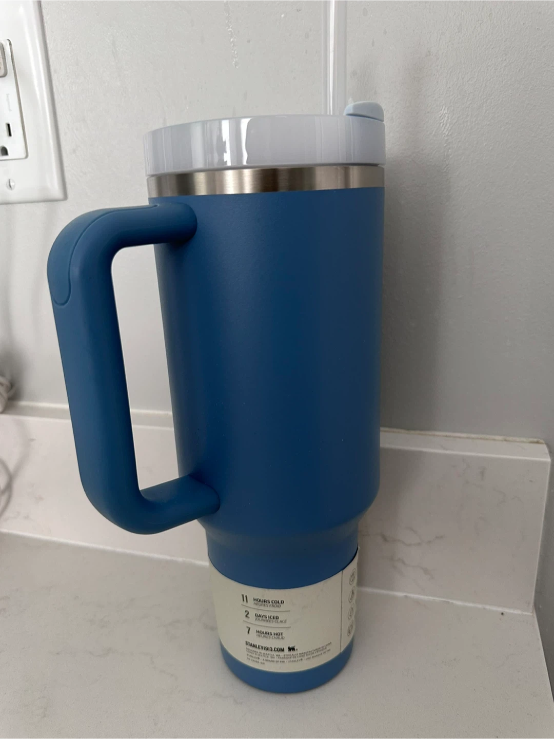 New Stanley Quencher H2.0 Flowstate Tumbler 40oz Indigo - photo 2