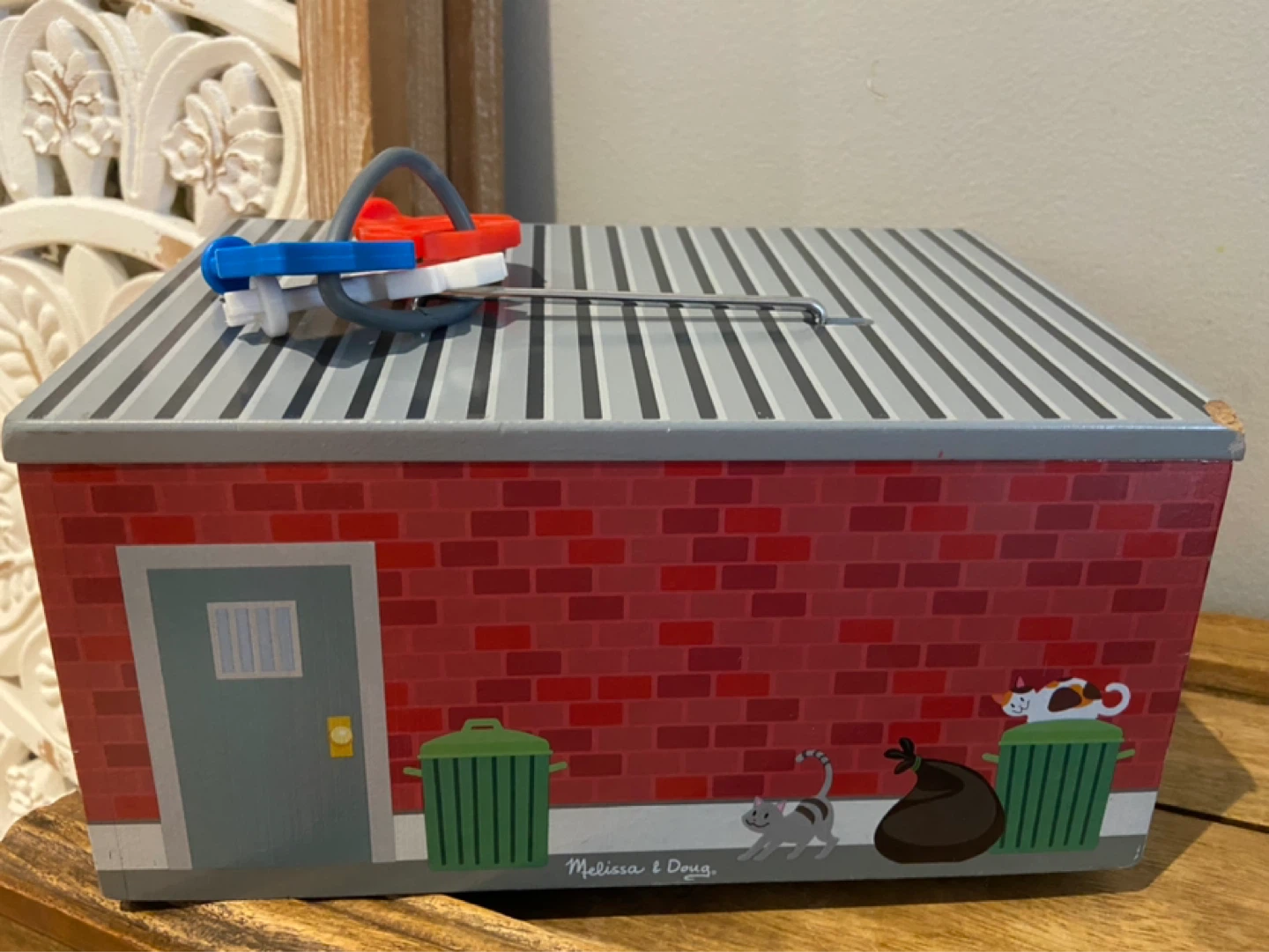 Melissa & Doug Toy Keys and Cars Wooden Rescue Garage - photo 4