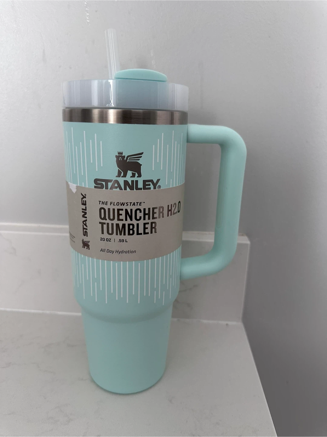 New Stanley Quencher H2.0 Tumbler 30oz Seafoam