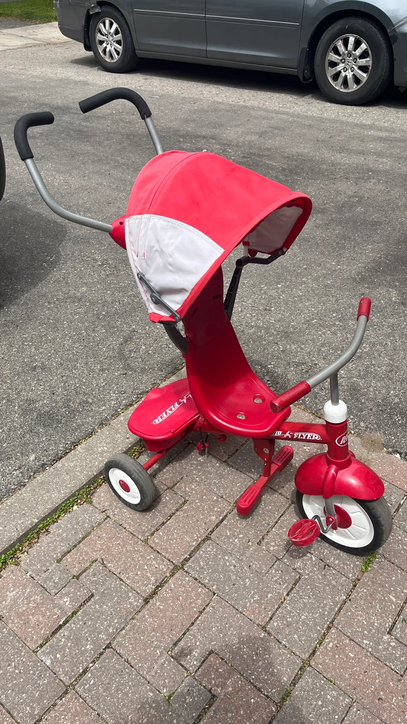 Radio Flyer 4-in-1  stroll and trike - photo 2