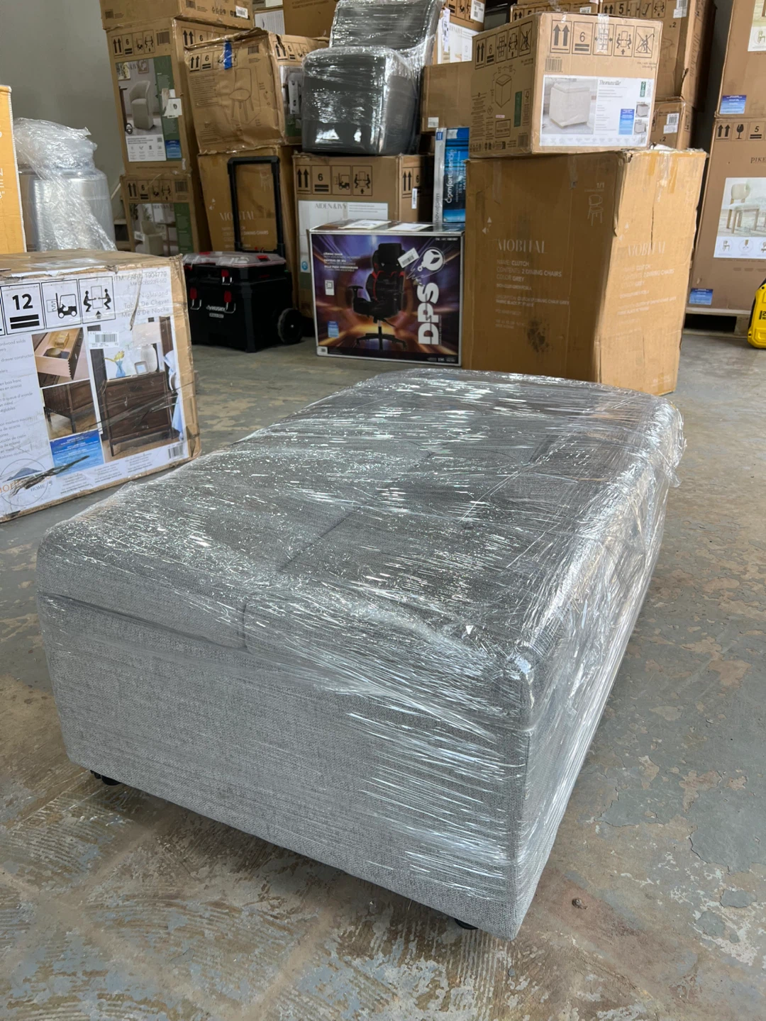 Sleeper Ottoman Grey Fabric with casters - photo 4