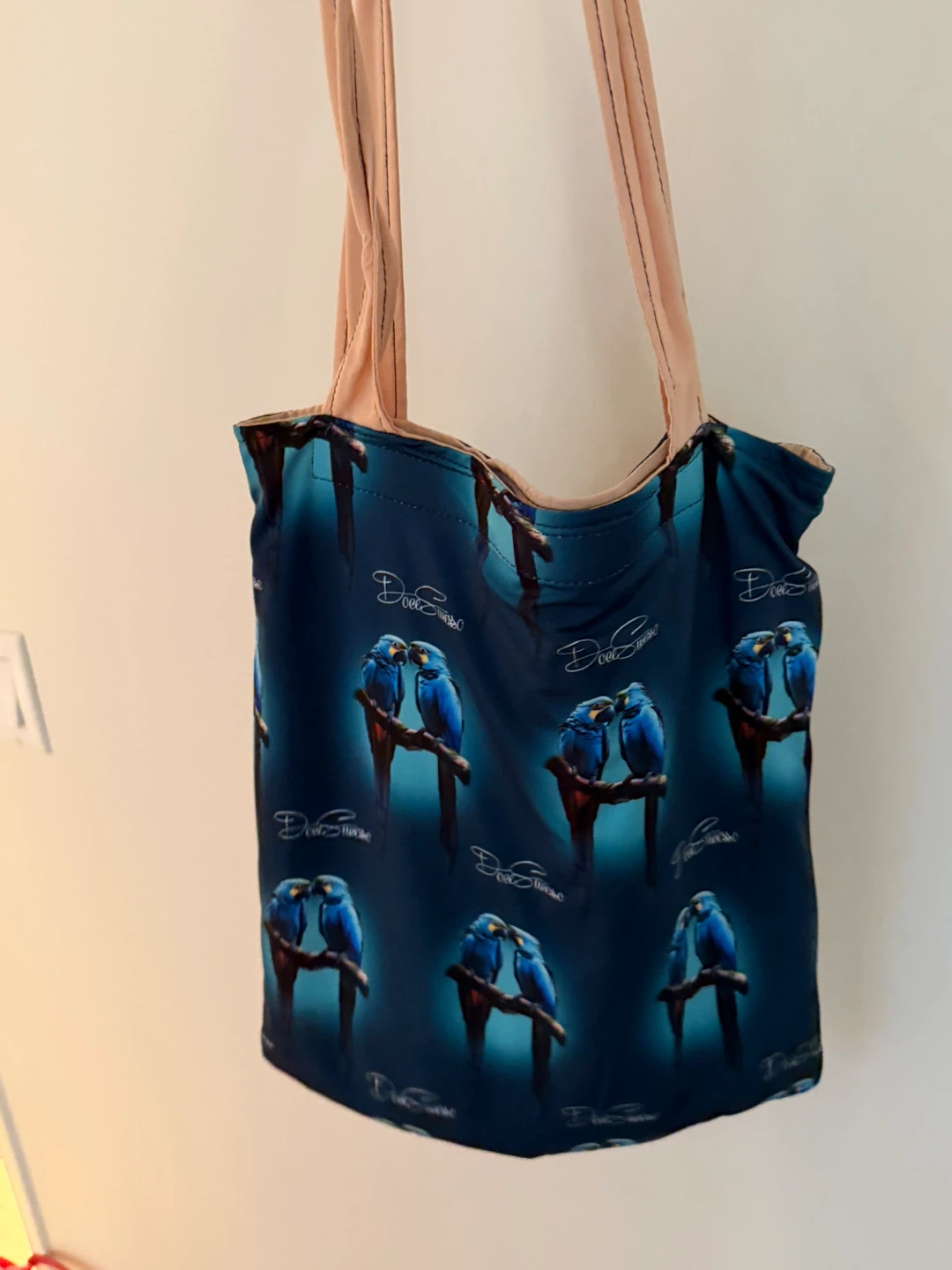 Beach tote bag with parrots - photo 2