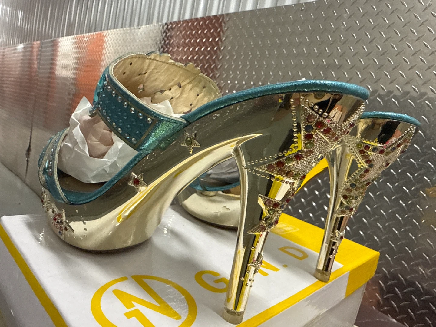 G.N.D. New York Women's Embellished Mules - photo 4
