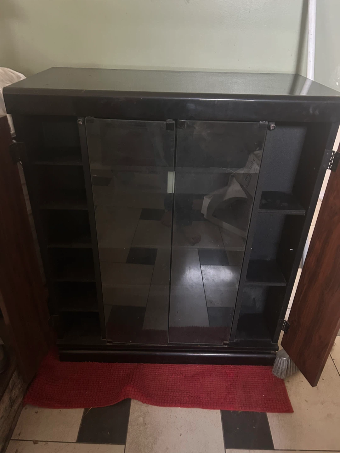 Entertainment Stand with Glass Doors - photo 3