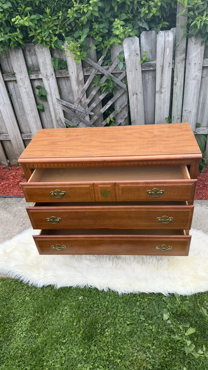 Wooden Dresser with 3 large Drawers - photo 2