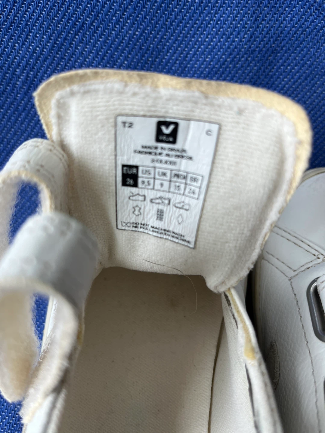 Veja White Leather Velcro Sneakers Size 26 - photo 3