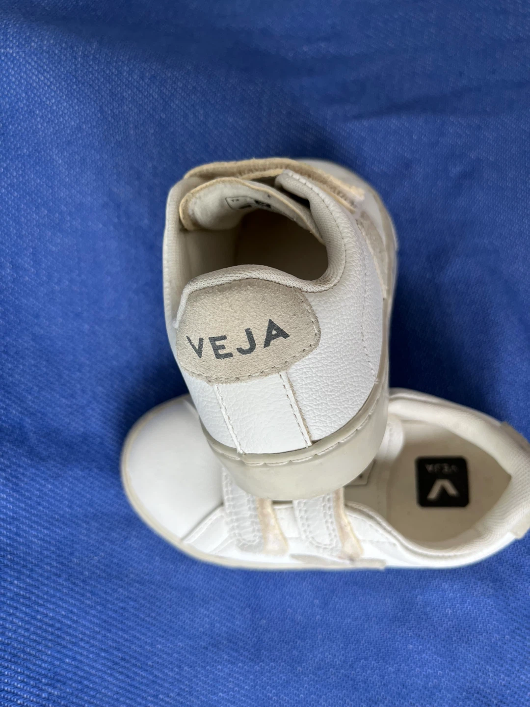 Veja White Leather Velcro Sneakers Size 26 - photo 2