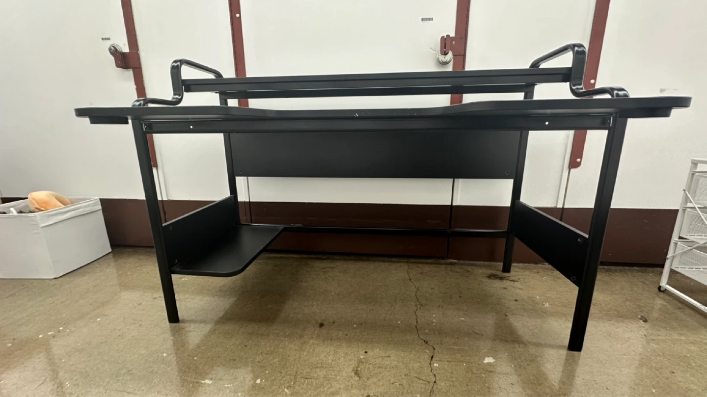 Black Gaming Desk with Riser - photo 5
