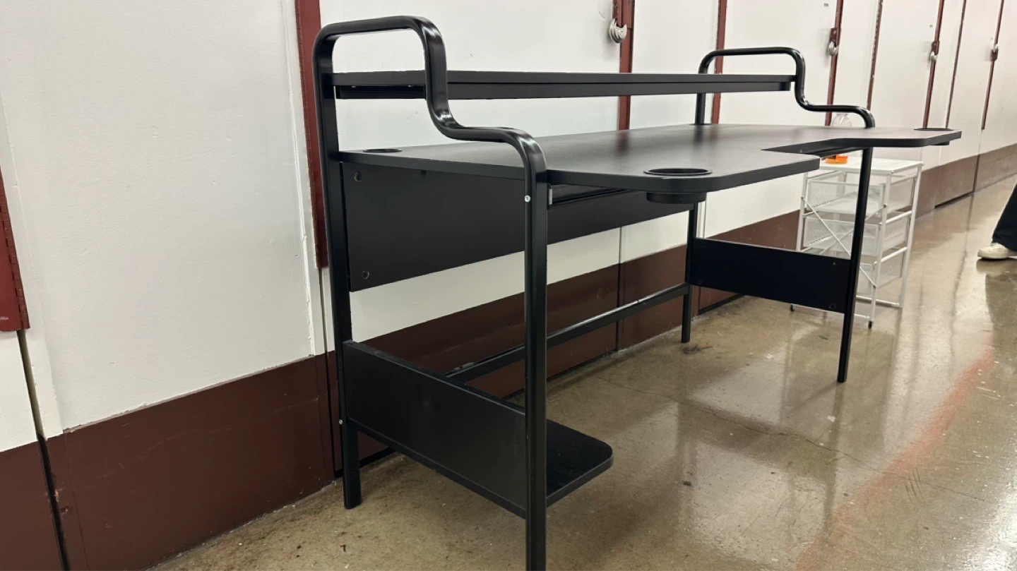 Black Gaming Desk with Riser - photo 2