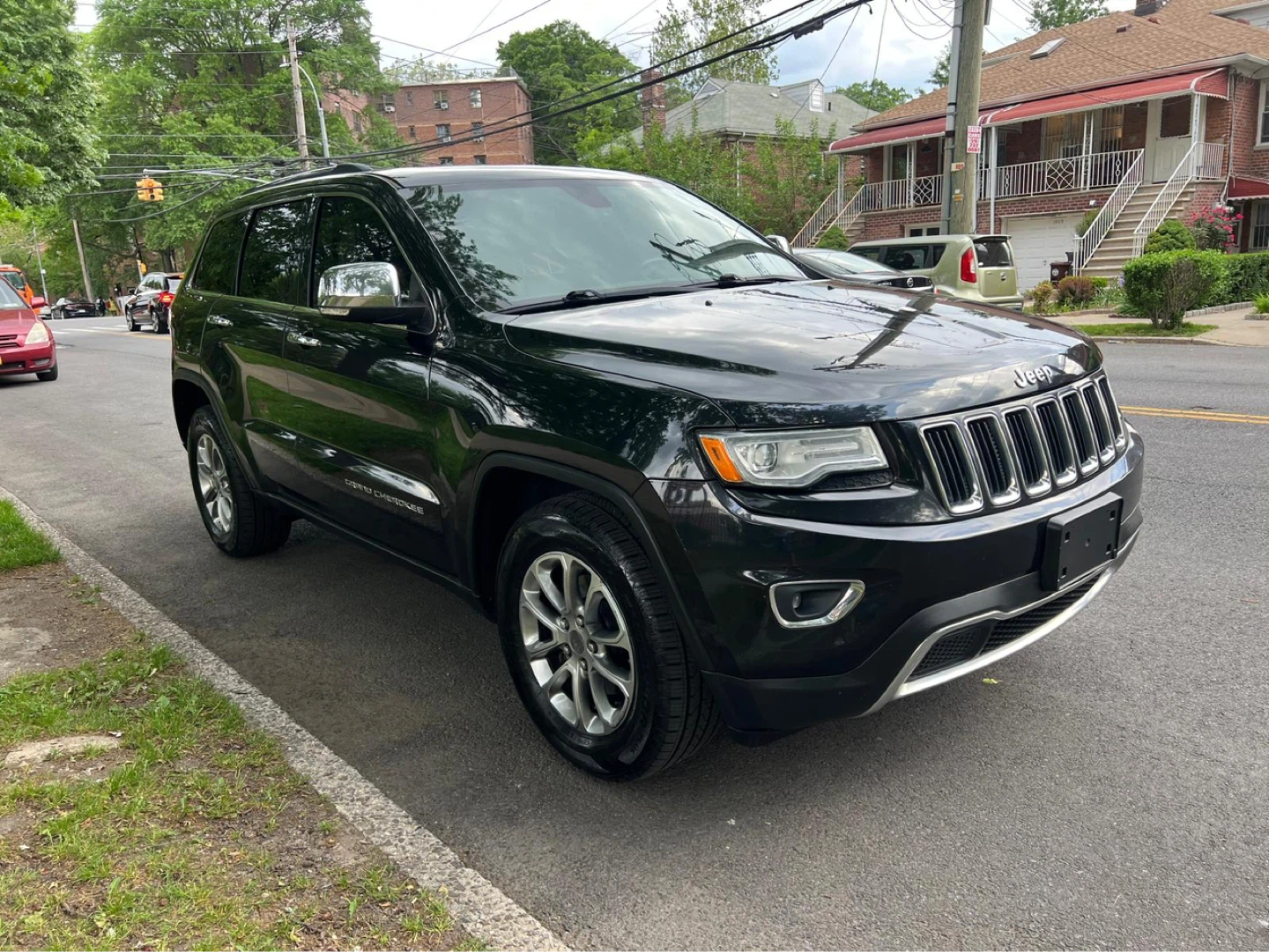 2015 Jeep Grand Cherokee Limited SUV - photo 3