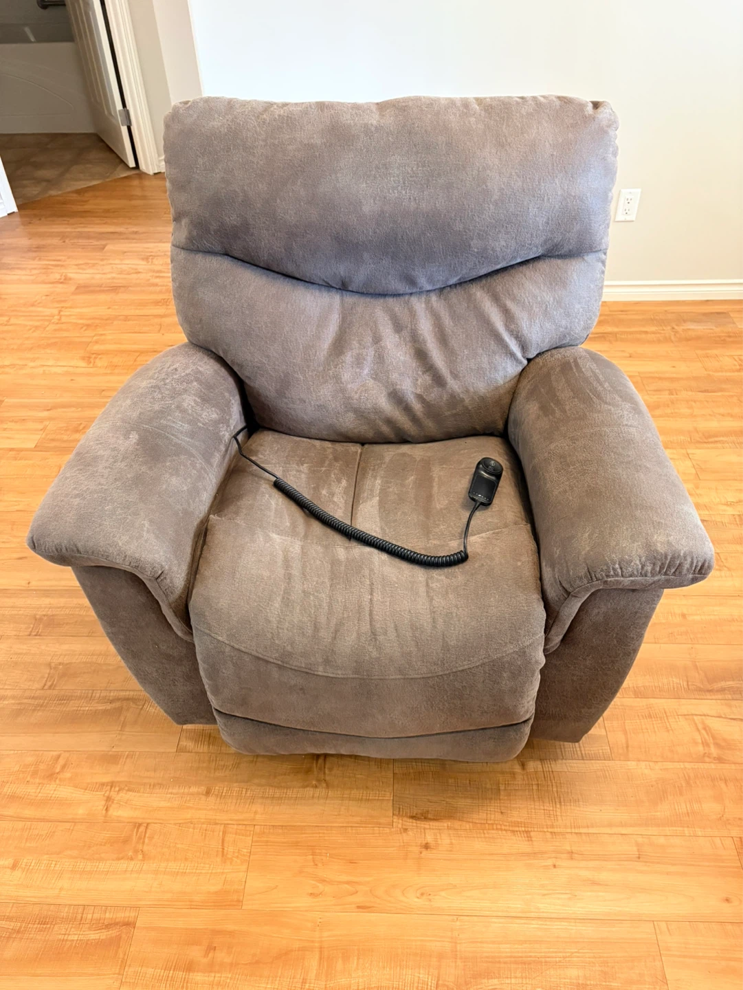 LaZBoy James Luxury Power Lift Recliner Chair - Brown