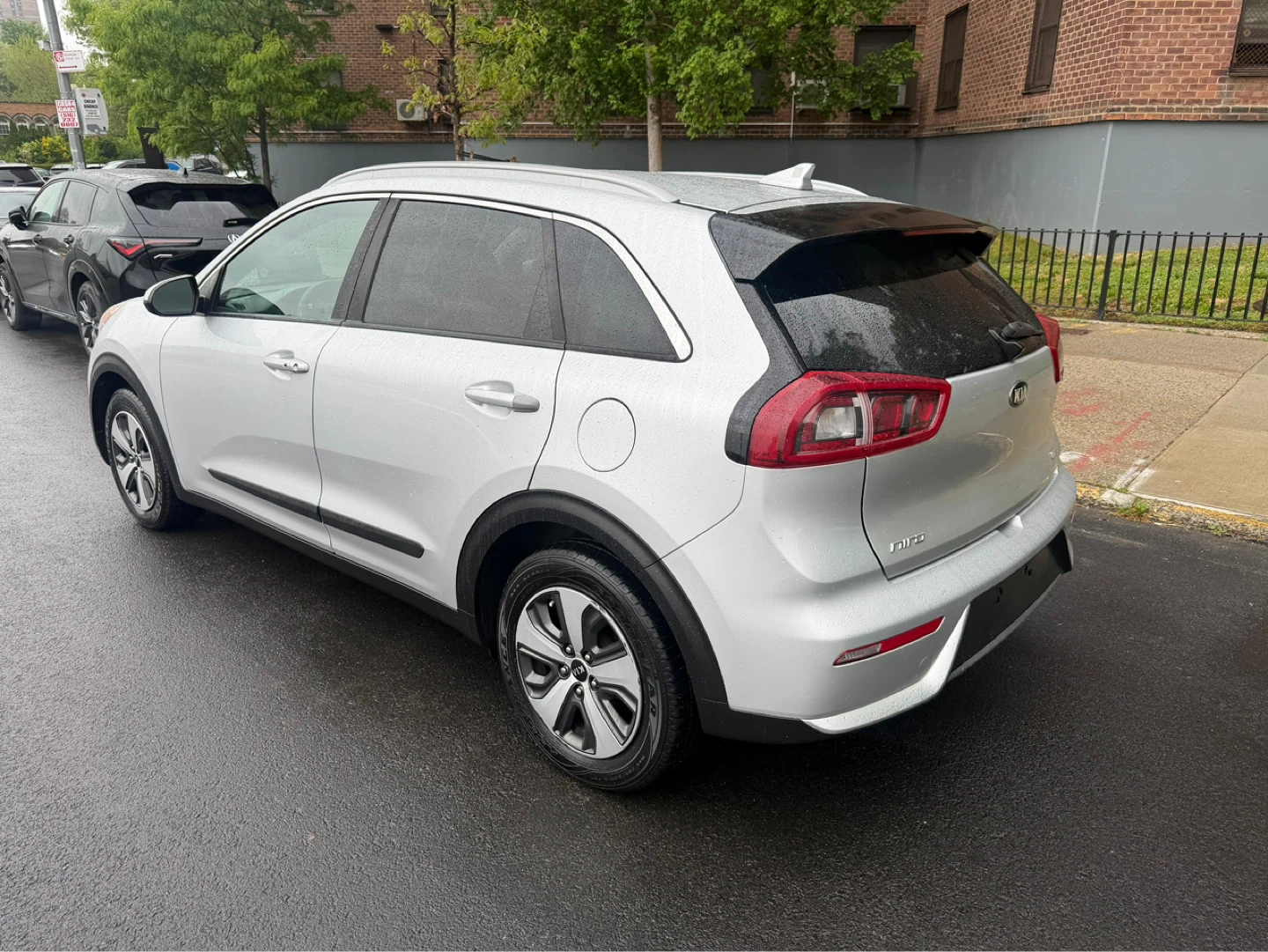 2017 Kia Niro Hybrid 4WD - photo 5