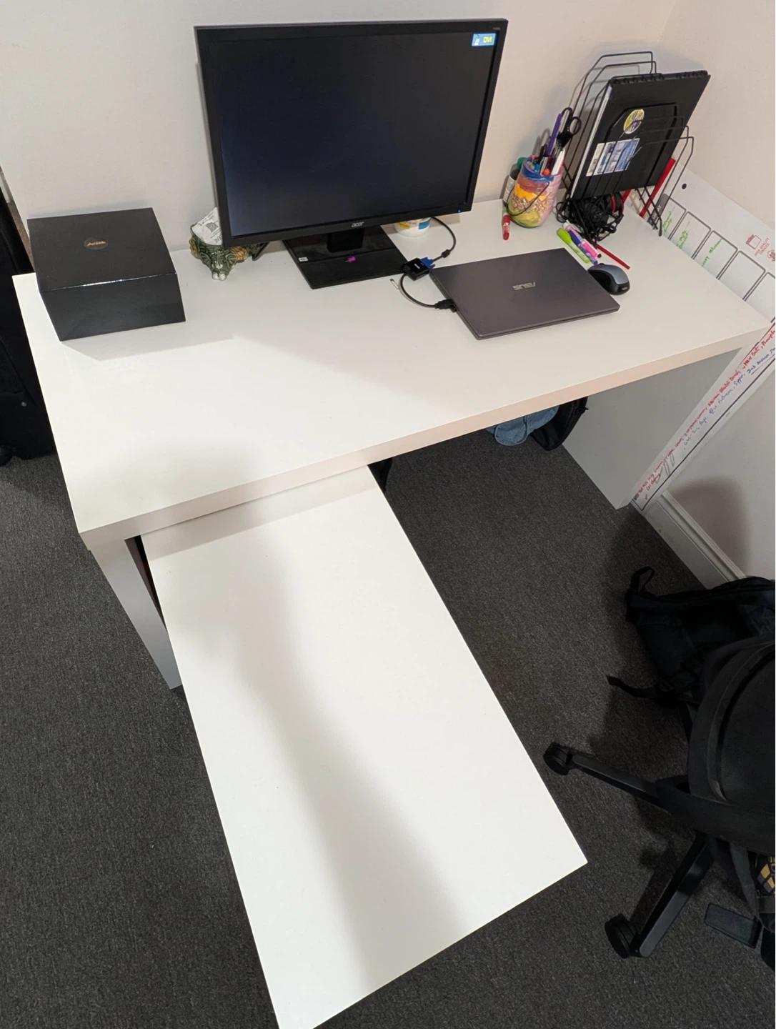 White Desk
