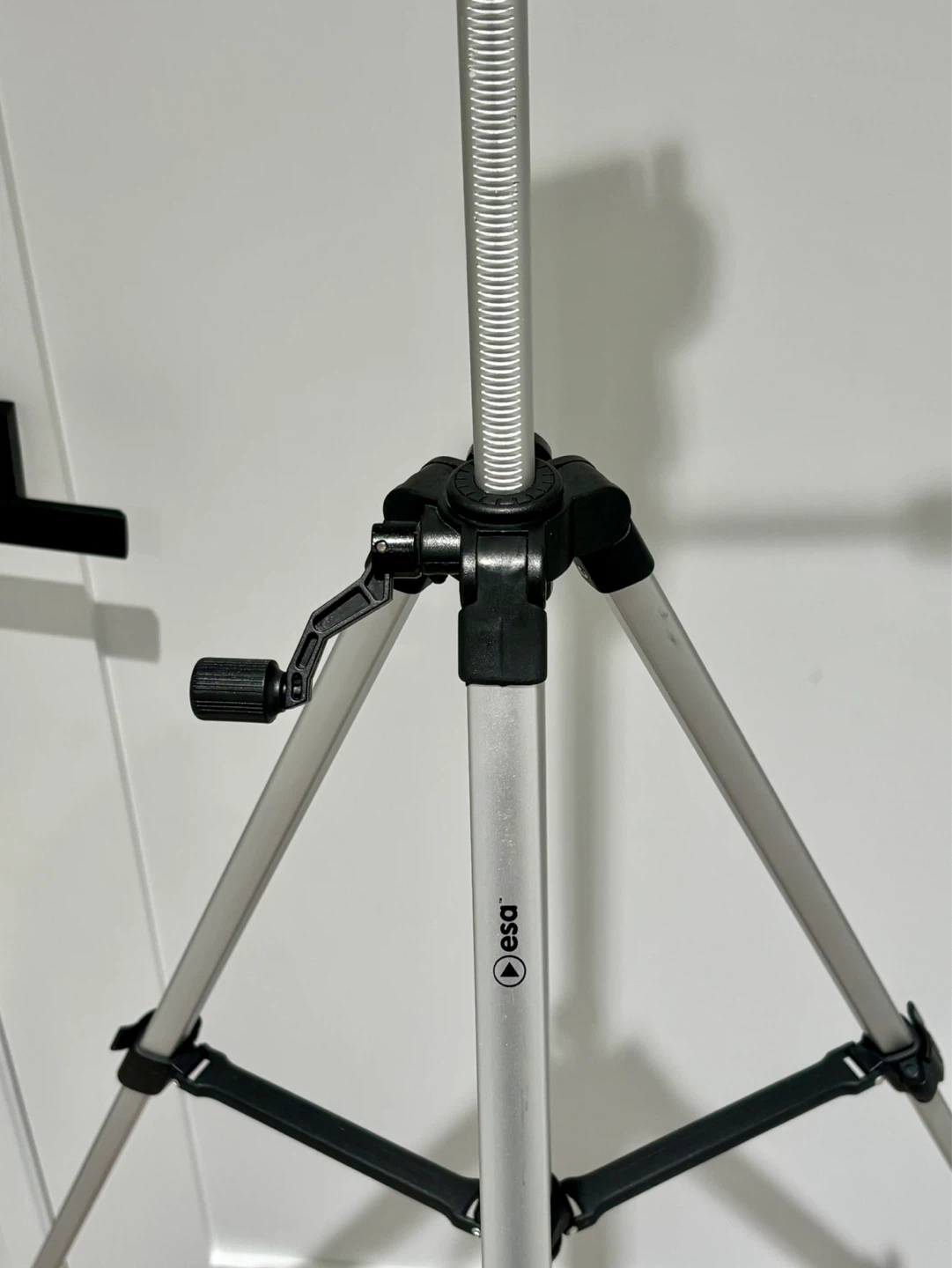 Esa Tripod with Level - photo 2