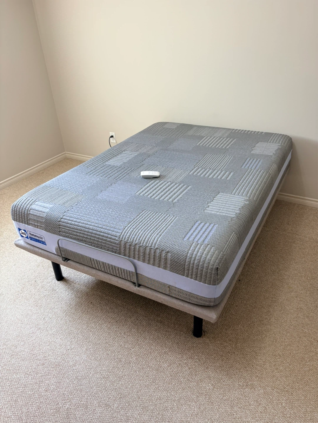 Sealy Posturepedic Bed with Adjustable Base