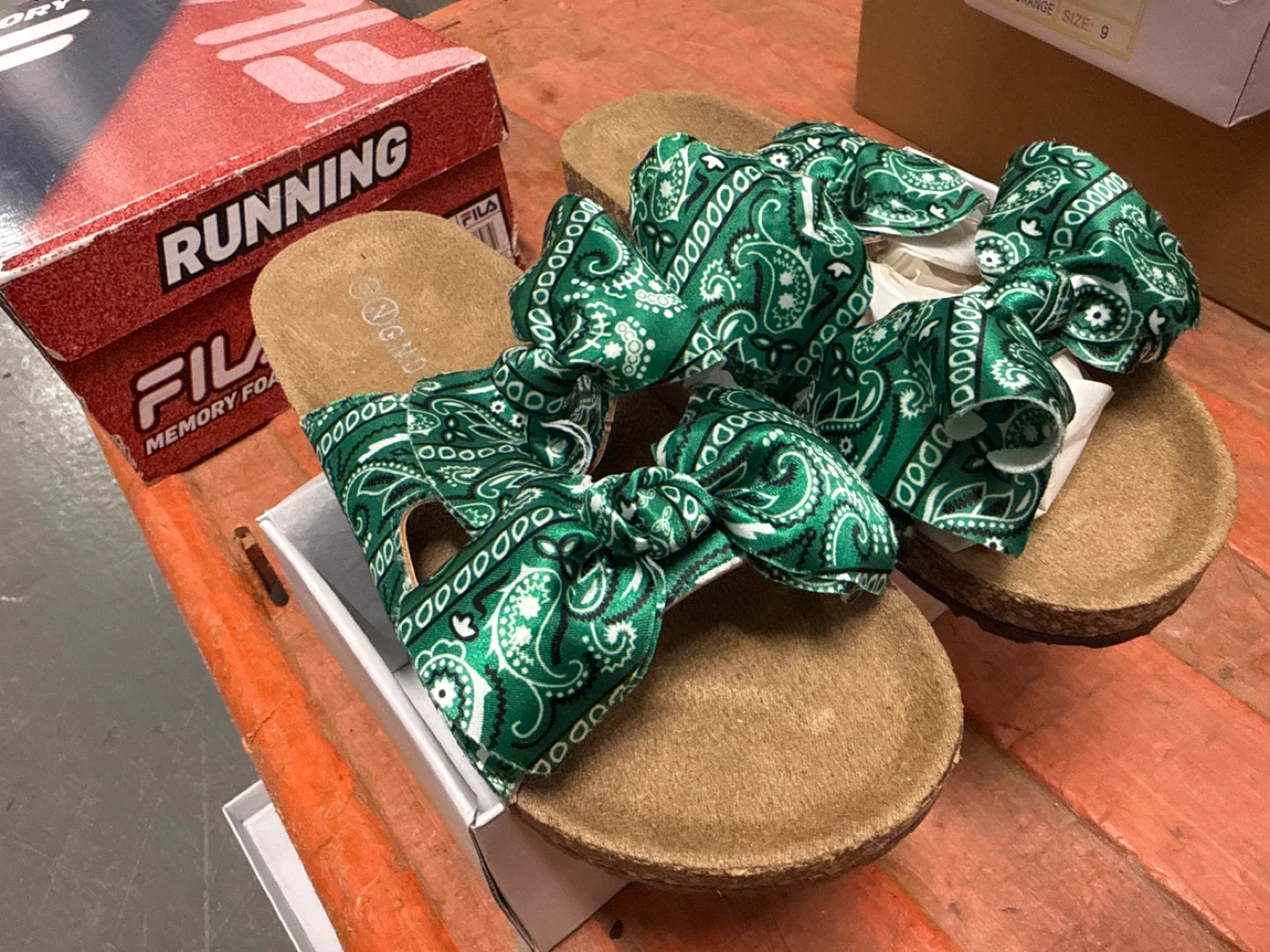 G.N.D. Women's Bandana Bow Slides - Green, Size 9