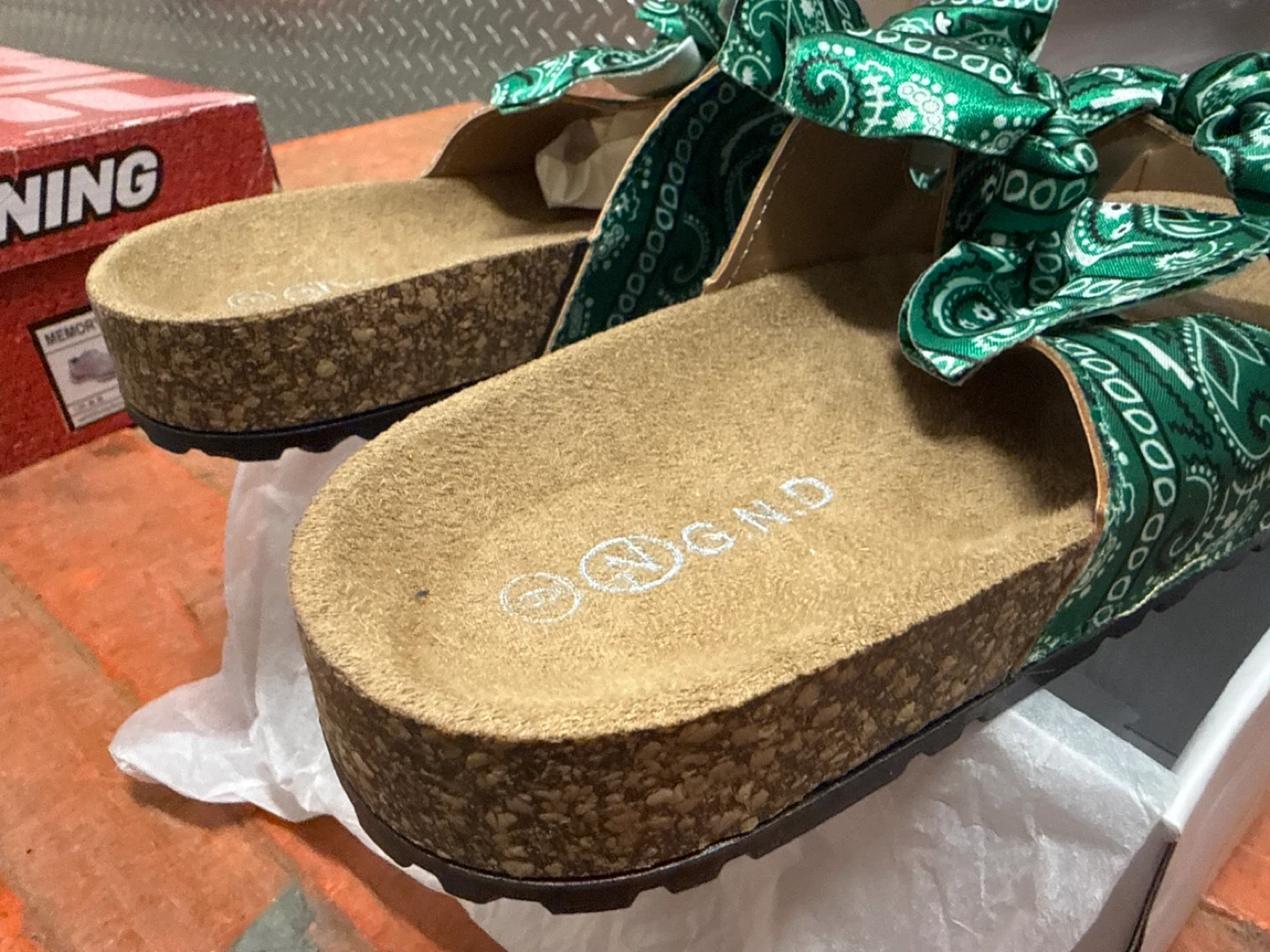 G.N.D. Women's Bandana Bow Slides - Green, Size 9 - photo 2