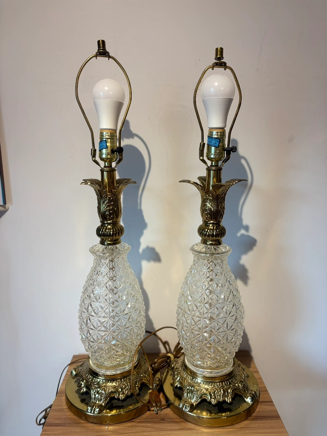 Vintage Glass and Brass pineapple crystal Table Lamps - Pair - photo 2