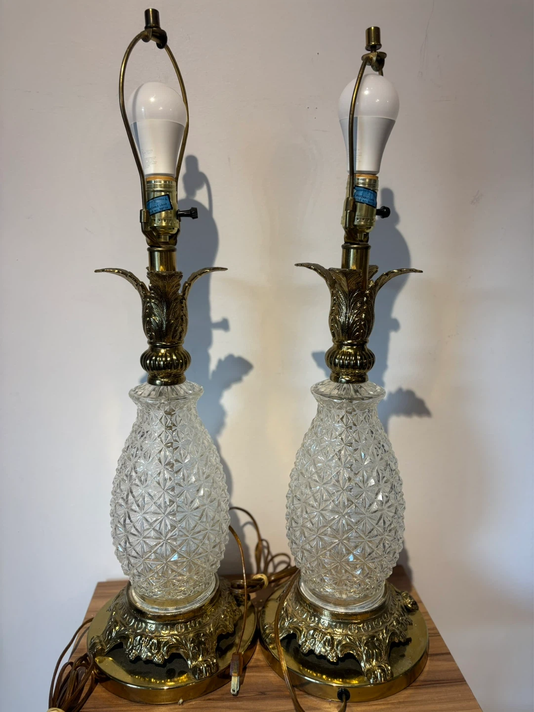 Vintage Glass and Brass pineapple crystal Table Lamps - Pair - photo 4