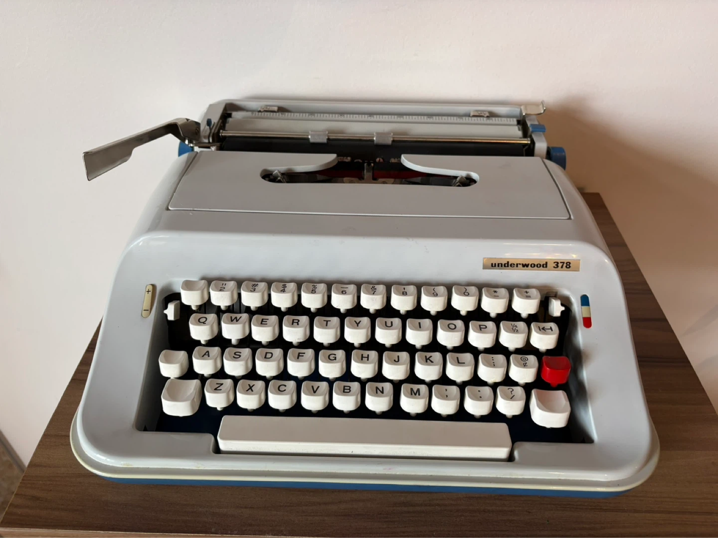 Underwood 378 Typewriter