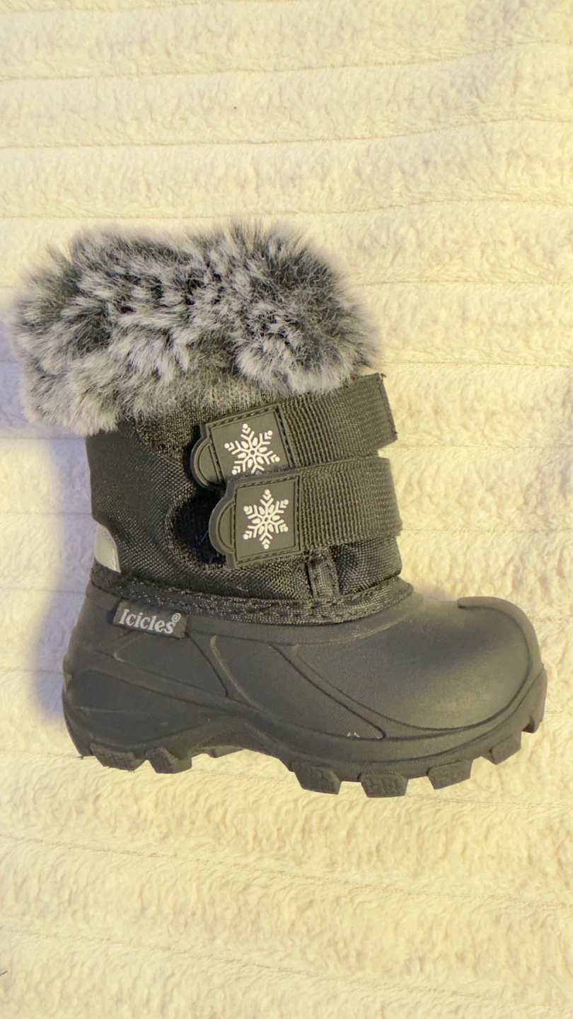 Icicles Black Snow Boots with Fur Trim - Size 6 - photo 2