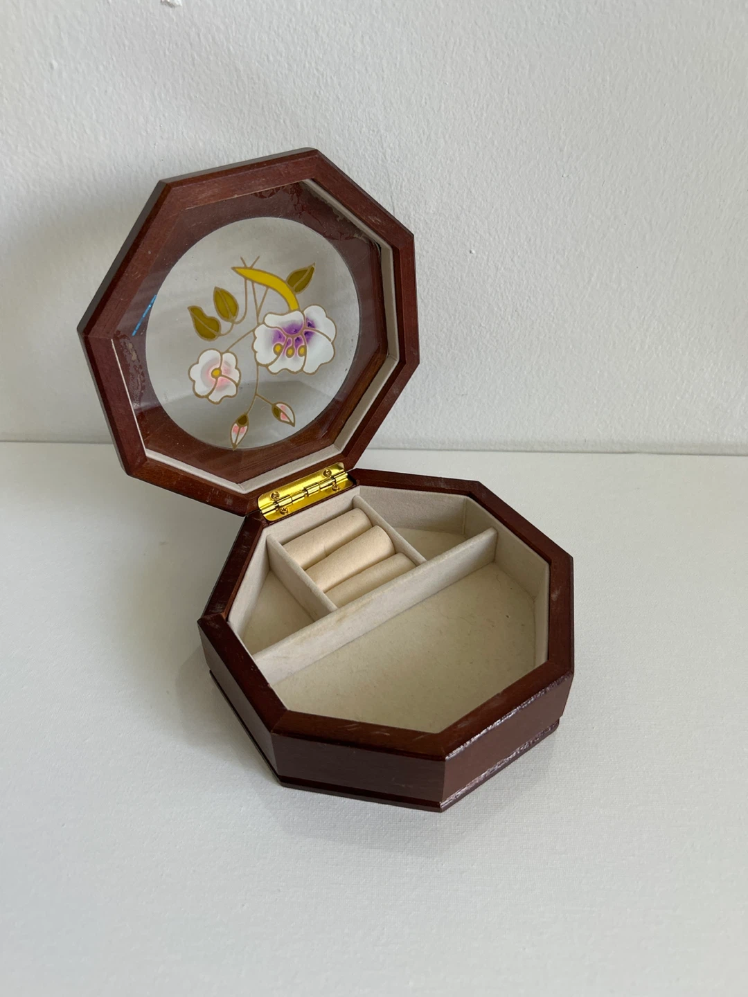 Wooden Octagonal Jewelry Box with Floral Design - photo 2