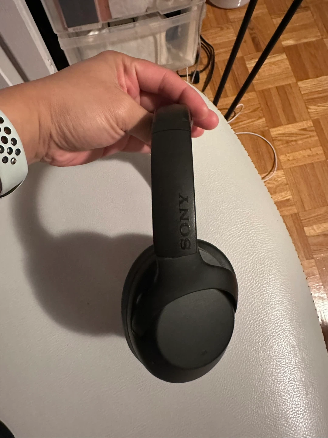 Sony Noise Cancelling Headphone - photo 2