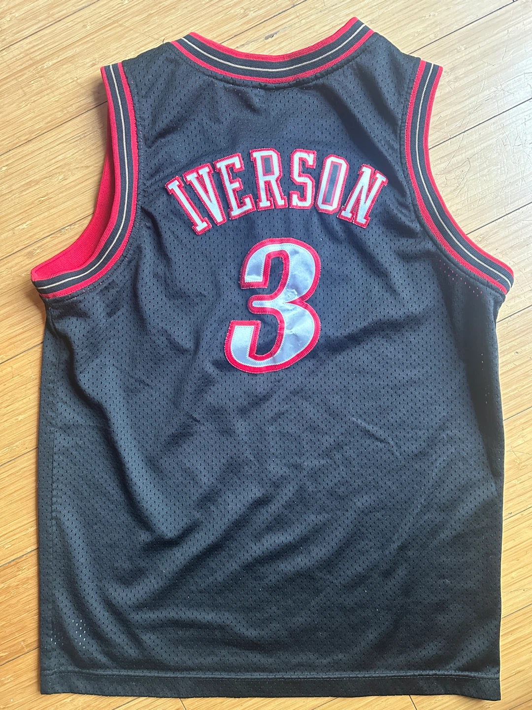 AUTHENTIC ALLEN IVERSON NIKE SIXERS JERSEY YOUTH SIZE LARGE