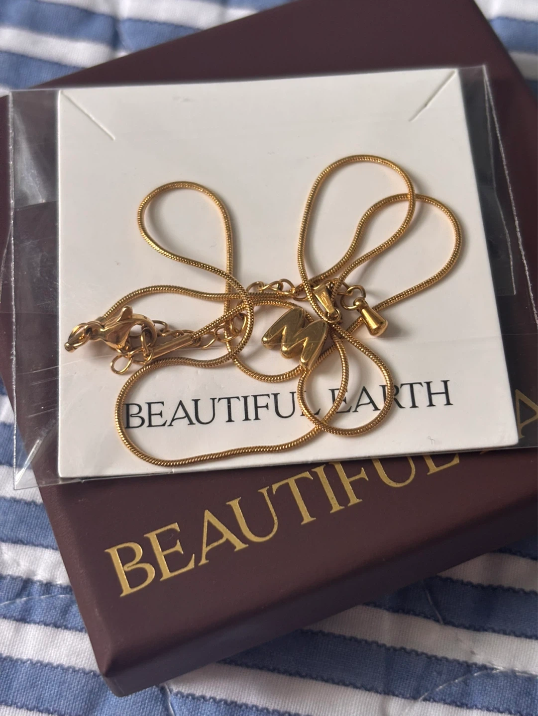 Gold Letter M Necklace - photo 2