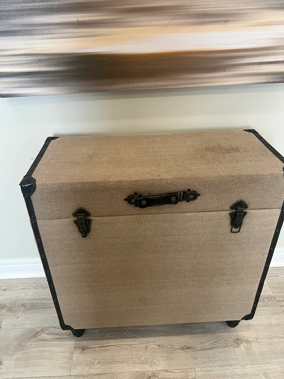 Vintage Style Storage Trunk - photo 3