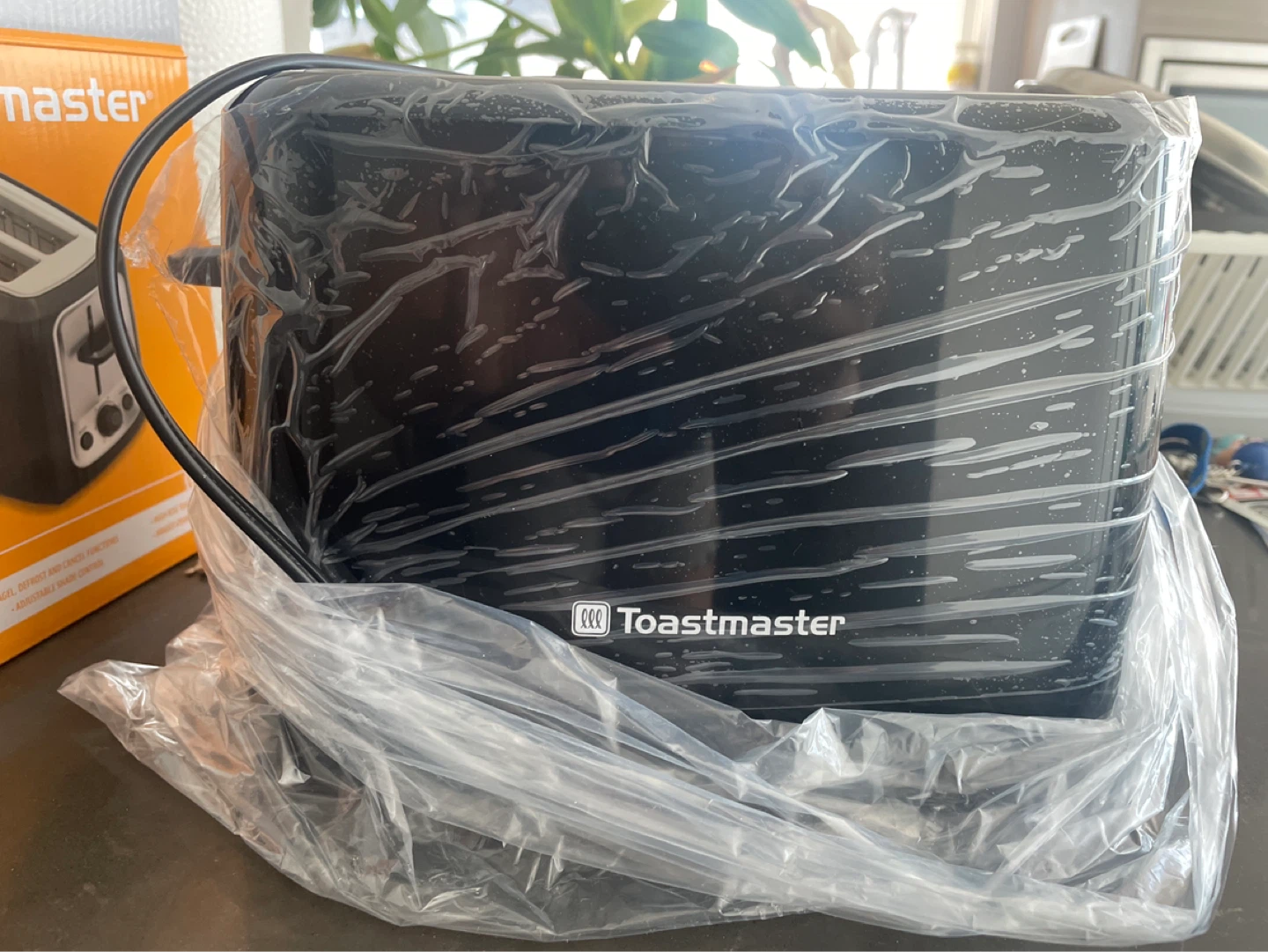 Toastmaster 2-Slice Wide Slot Toaster - photo 3