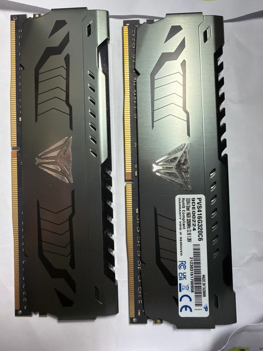 2x PVS416G320C6 16GB DDR4 3200MHz RAM Modules