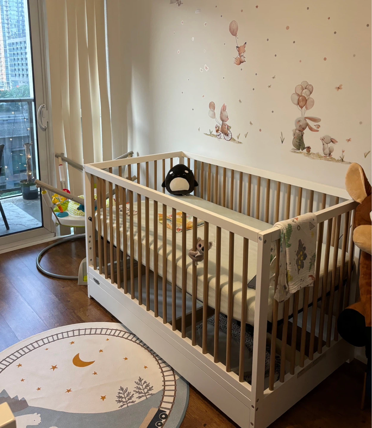 Baby Crib - Graco