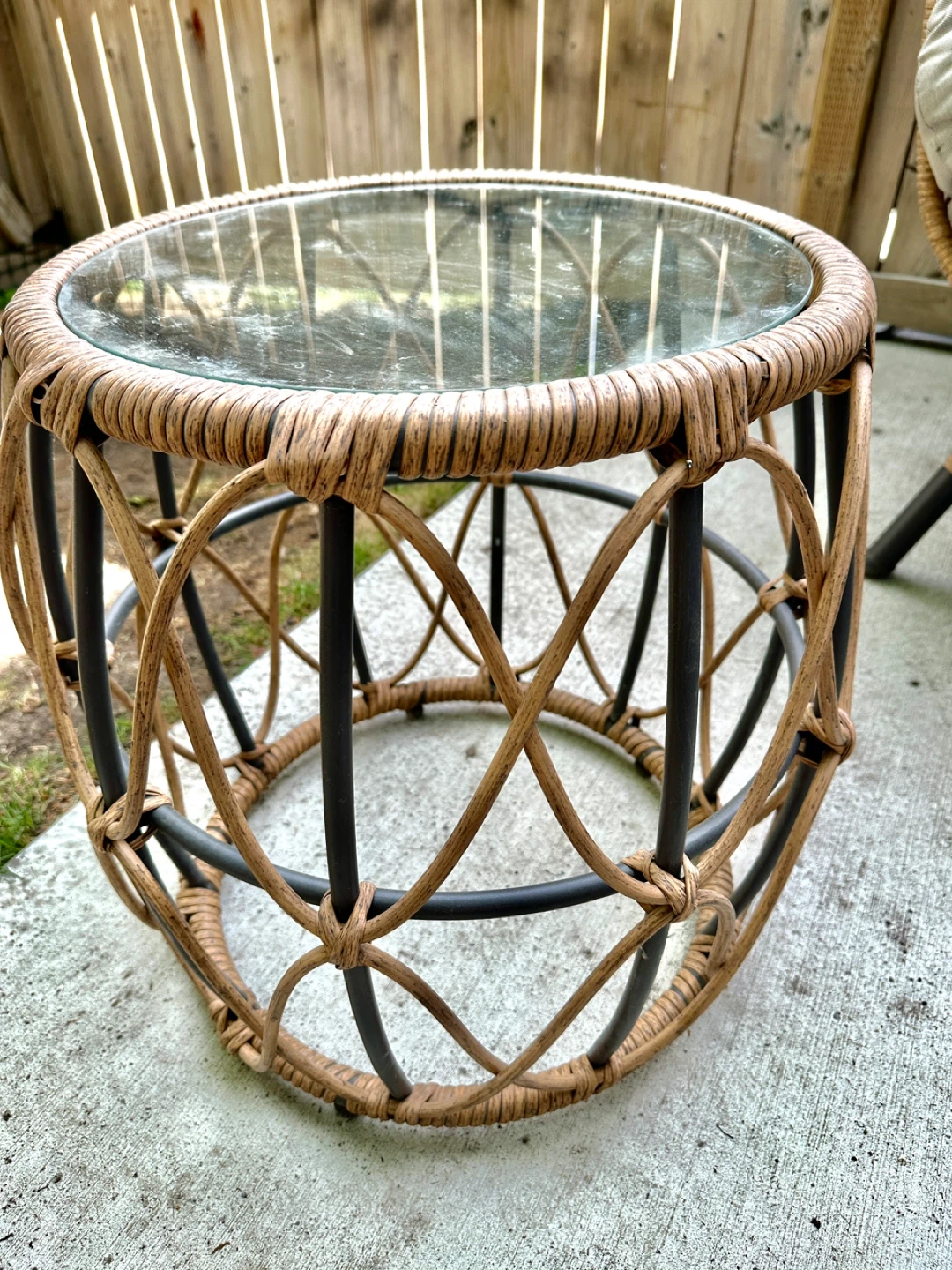 Sydney Wicker Side Table with Glass Top - from Canadian Tire - photo 2