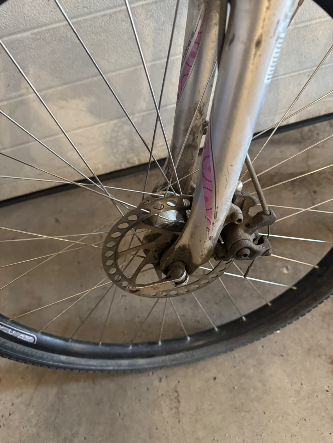 Giant Aluminum Mountain Bike with Disk Brakes - photo 4