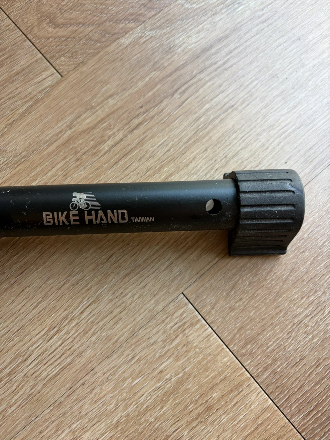 Bike stand for free - photo 2