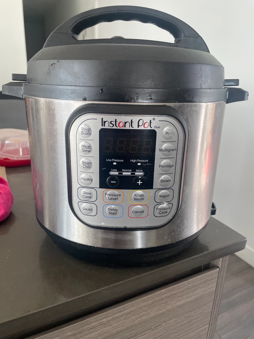 Instant Pot Duo 7-in-1 Electric Pressure Cooker
