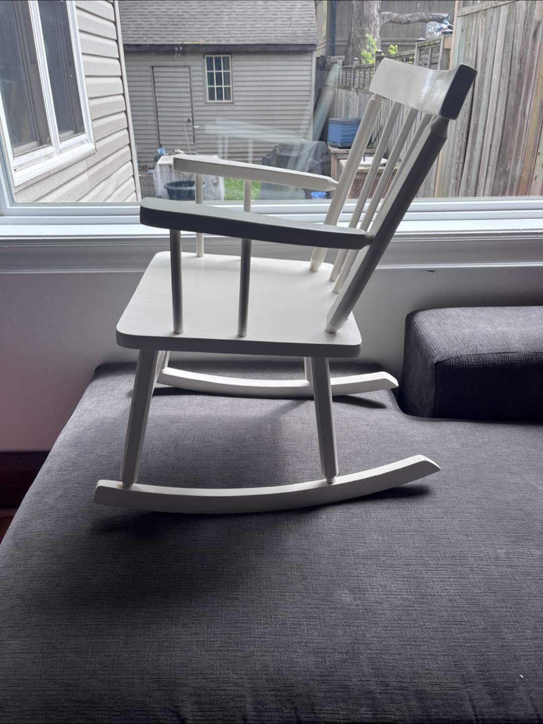 Kids Rocking Chair - photo 2