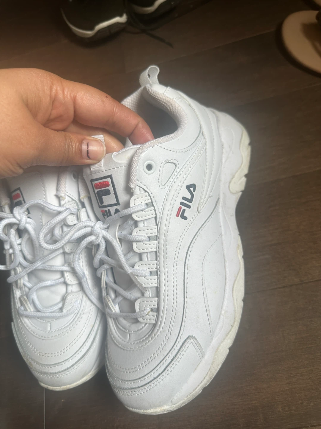 White Fila Disruptor II Sneakers - photo 2