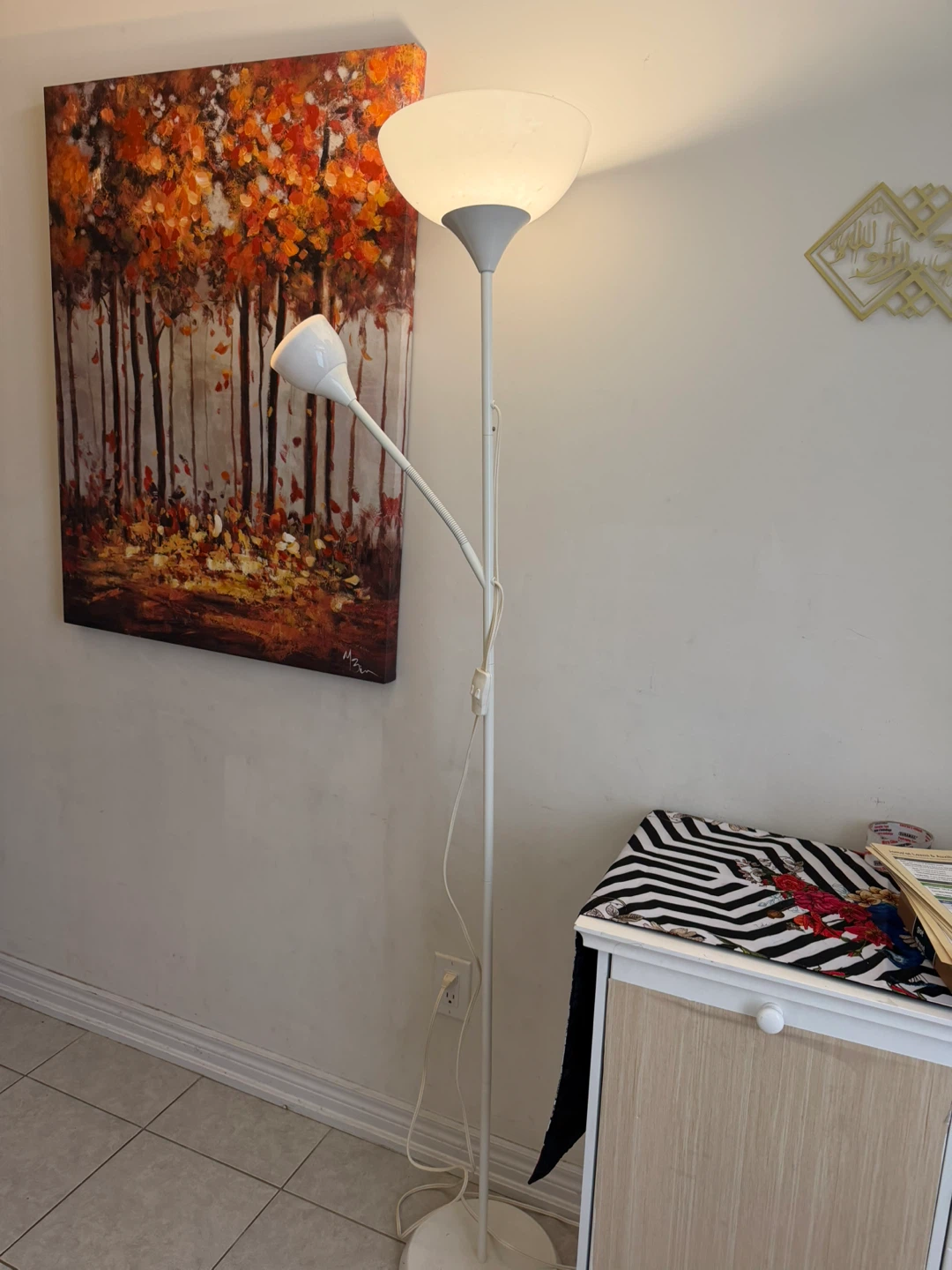 White Floor Lamp with Adjustable Reading Light
