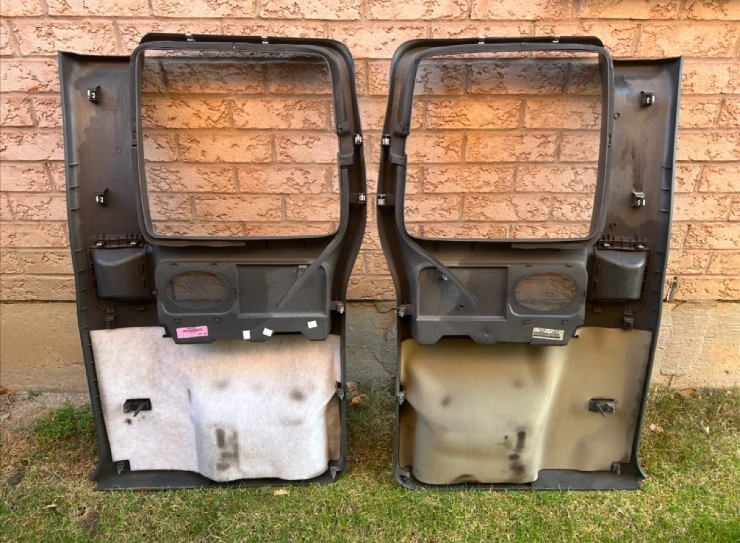 1999-06 GM Ext cab reward door panels Chevy/Gmc - photo 2