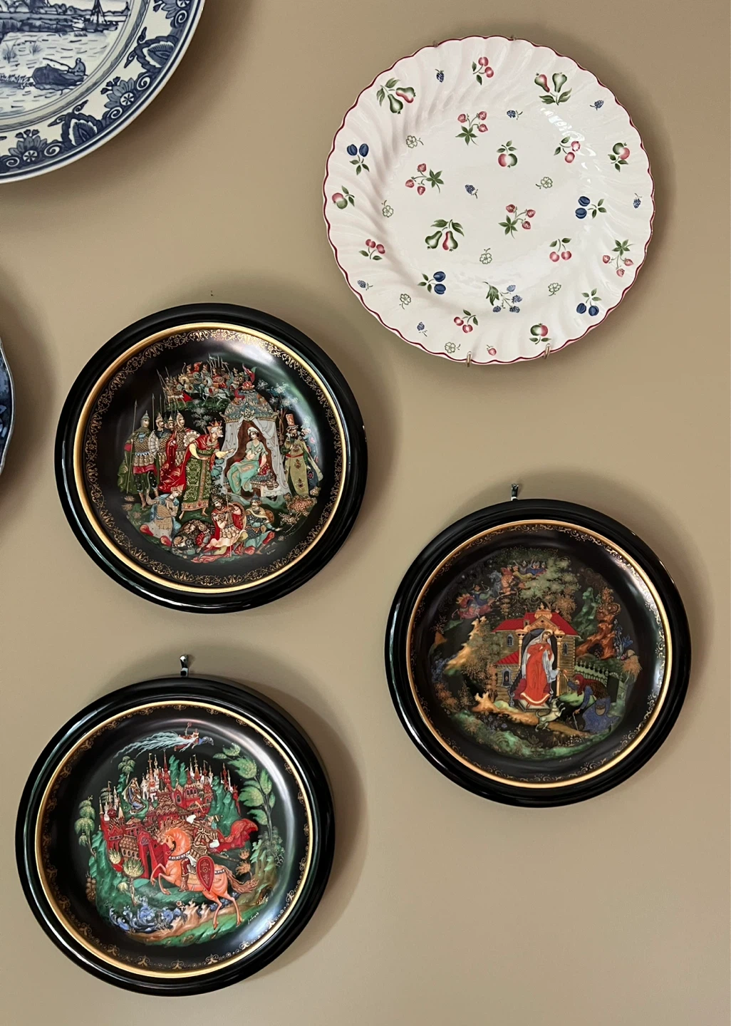 Vintage ‘Russian Legends’ Collector Plates