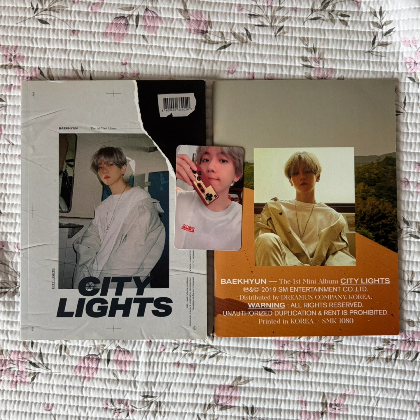 EXO BAEKHYUN The 1st Mini Album CITY LIGHTS Day ver. - photo 2