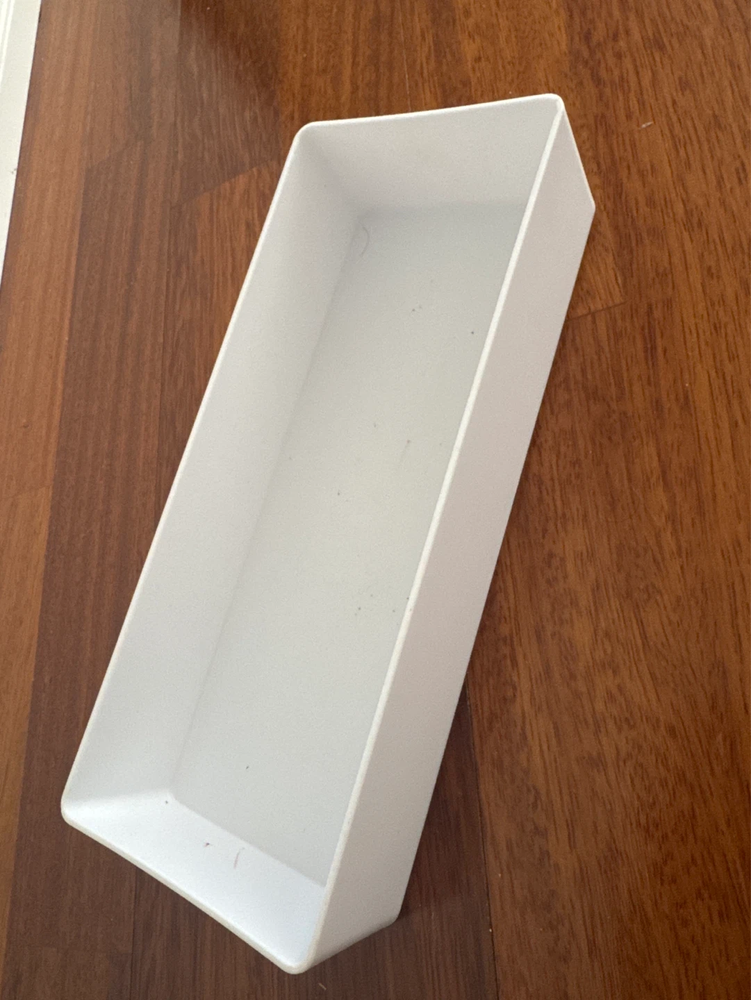3 White Plastic Organizer Tray - photo 4
