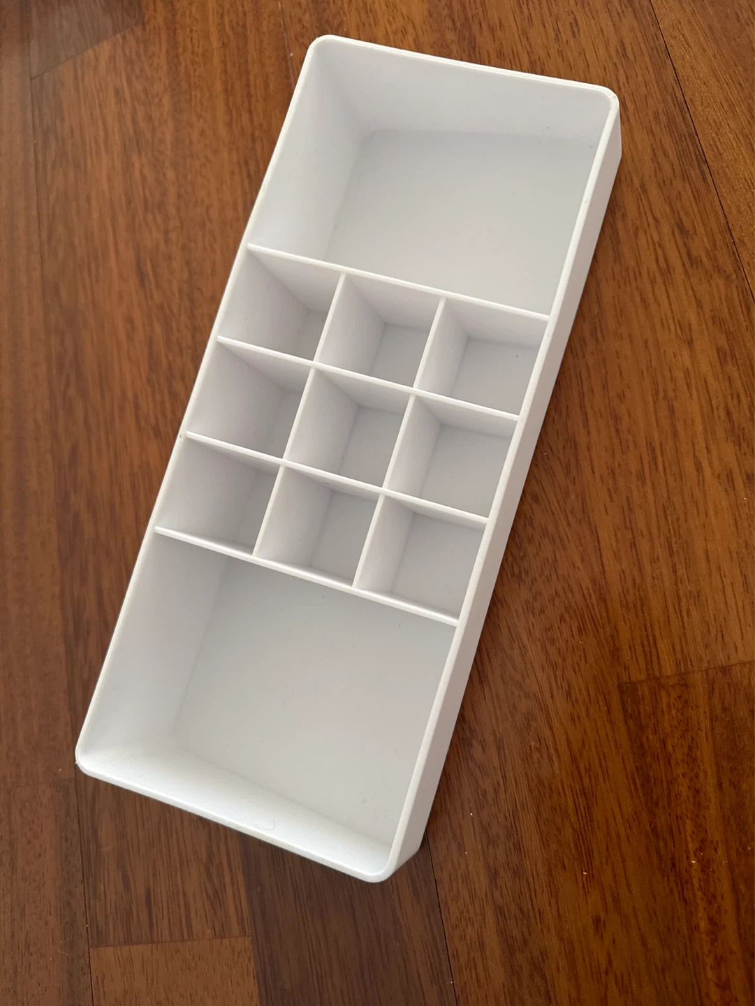 White Plastic Organizer Tray with Compartments - photo 2
