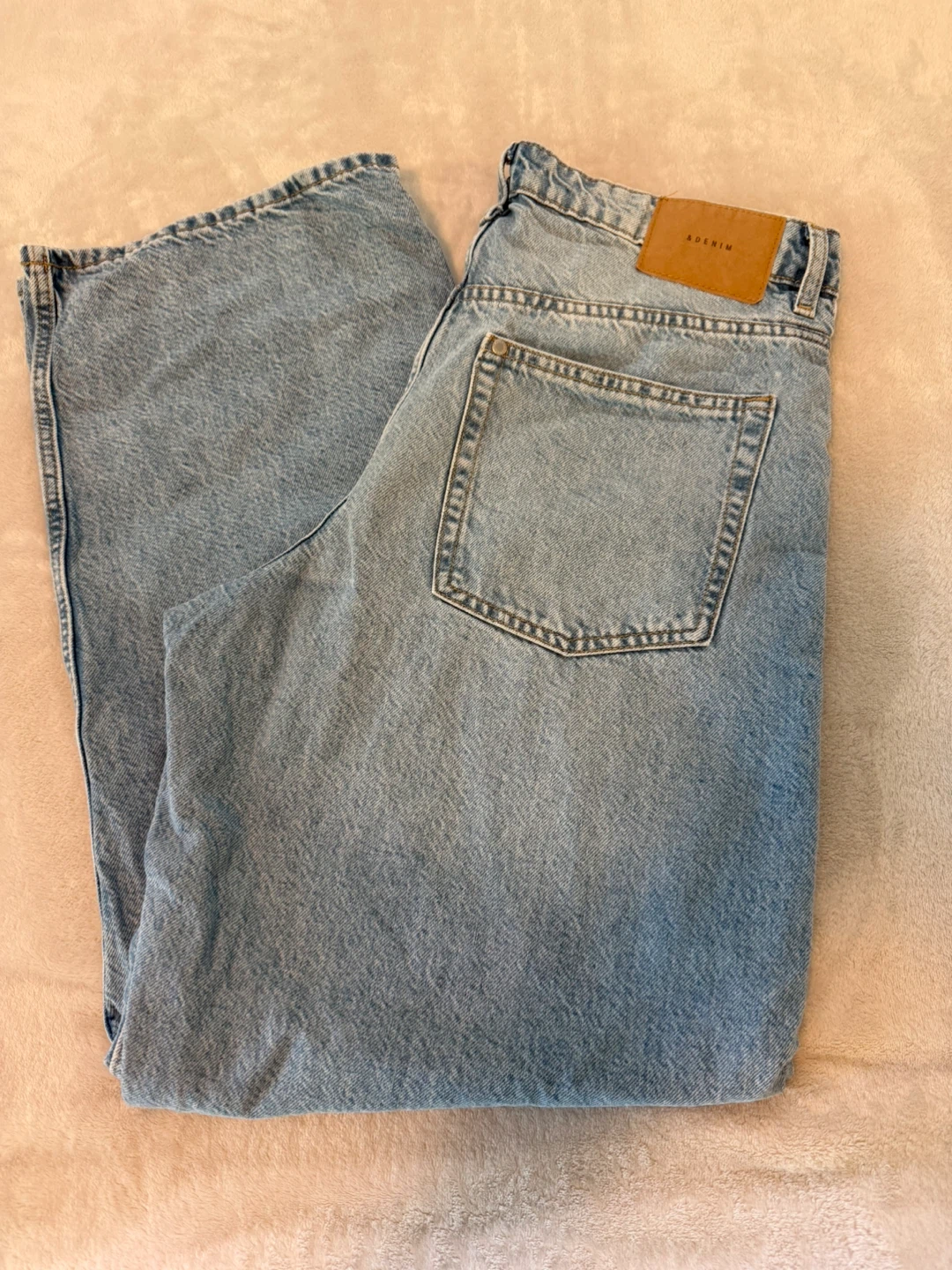 H&M Baggy Loose Fit Jeans - Light Wash Denim