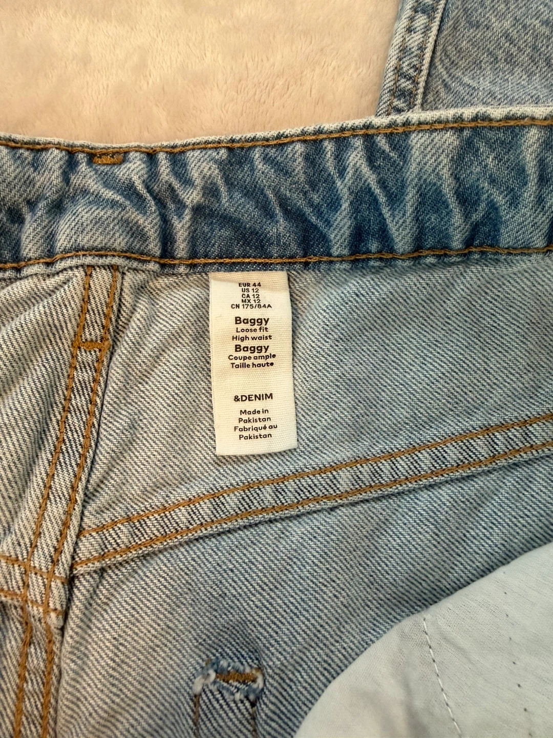 H&M Baggy Loose Fit Jeans - Light Wash Denim - photo 2