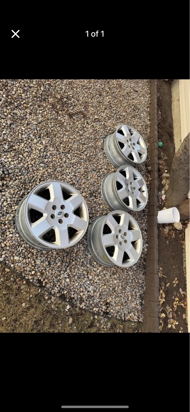 Set of 4 19" Land Rover Alloy Wheels